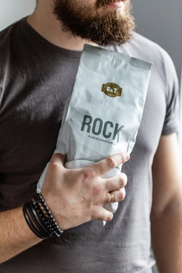 Кава в зернах C&T Rock №1 900г