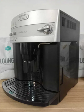 Кофеварка Delonghi Magnifica ESAM 3100 с гарантией (Б/У)