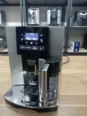 Кавоварка Delonghi ESAM 5700 з гарантією (Б/У)