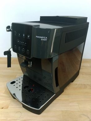 Кавомашина DELONGHI ECAM 220.22 з гарантією (Б/В)