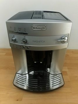 Кавомашина Delonghi ESAM 3200 з гарантією (Б/В)